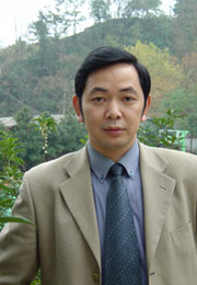 邓华