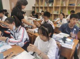 力擎抗疫责任重担 众志成城保稳保供(2)(1)681.png