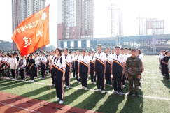 齐声唱响新时代，群星闪亮耀舞台记ror体育师大附中军训野外拉练及文艺汇演213.png
