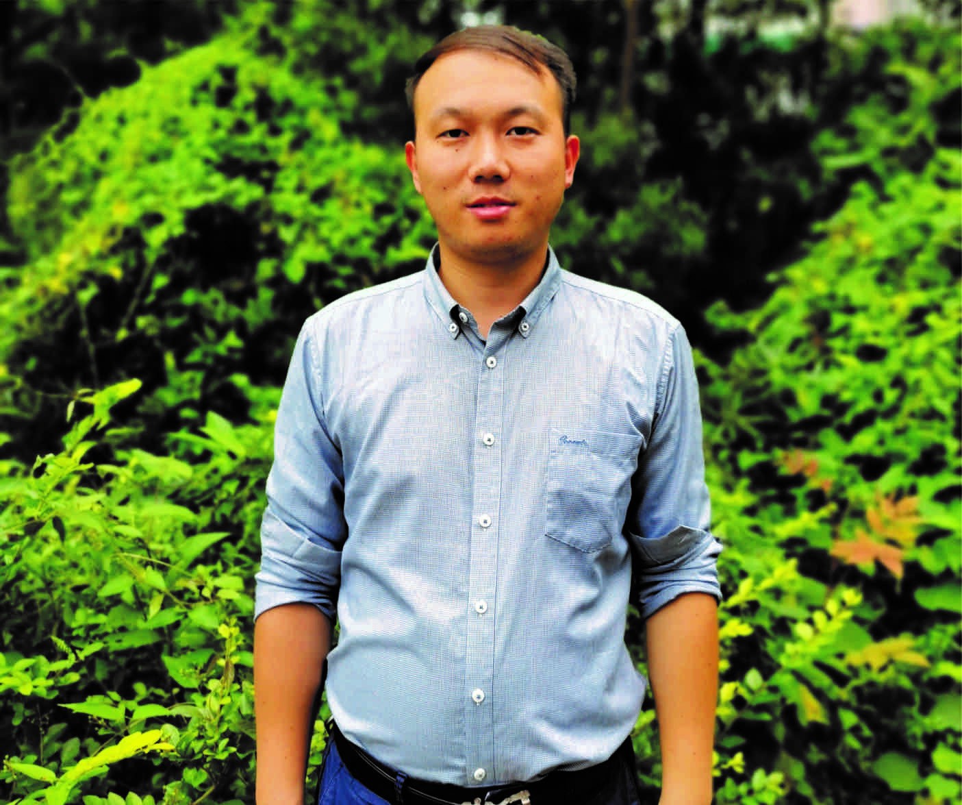 雷显兵.jpg