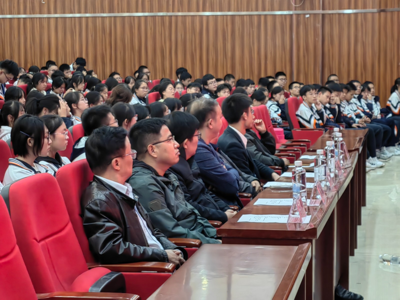 微信图片_20231031185405.jpg