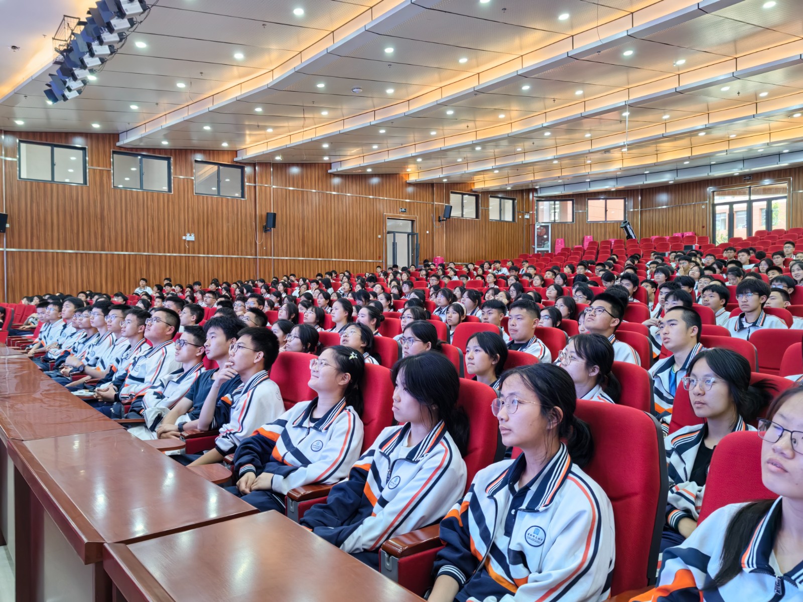 微信图片_20240419210519.jpg